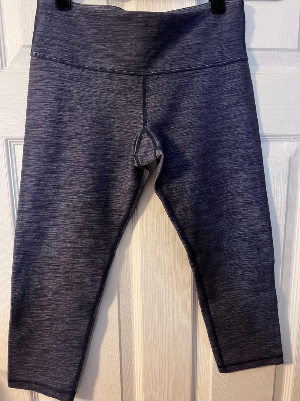 #583 Lululemon Wunder Under Crop Denim Deep Indigo White Heather Legging Sz6 EUC - Picture 2 of 4